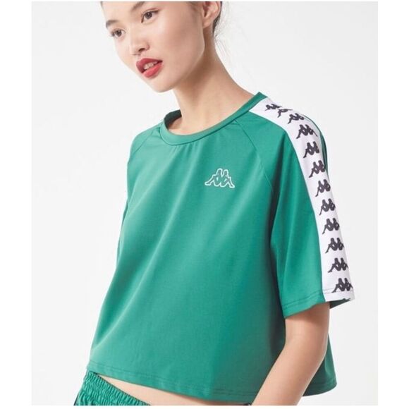 Kappa Banda Atum Boxy T-shirt size Small Green Athleisure Slightly Cropped - Picture 2 of 10